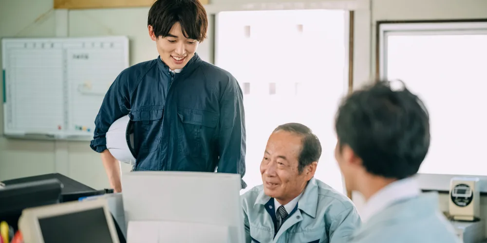 動画教材と理解度テストによる教育効果のイメージ